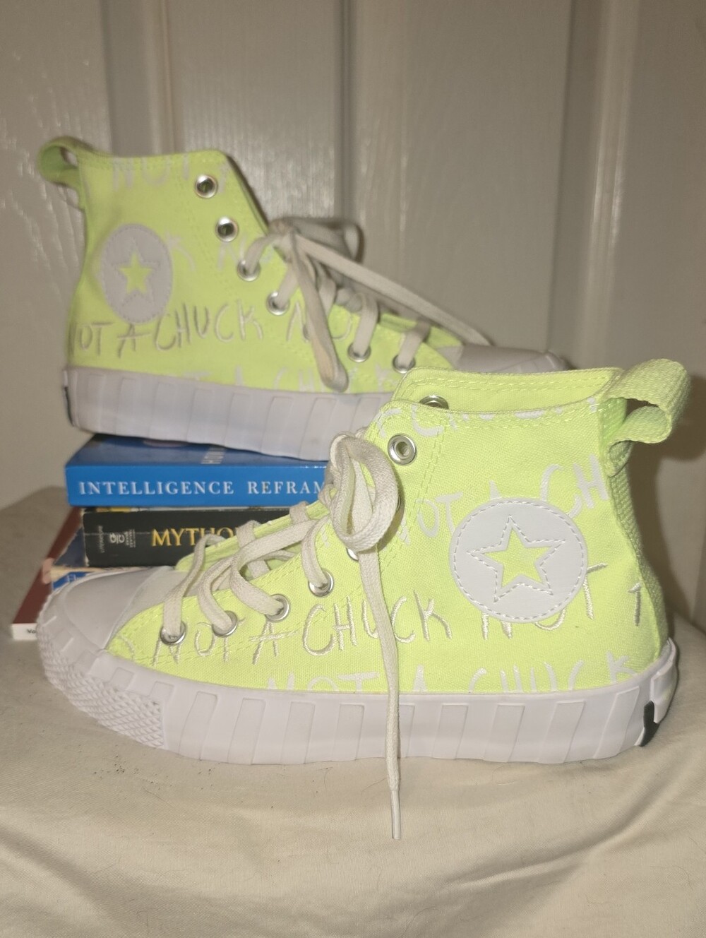 Converse Chuck Taylor All Star Construct Neon Yellow Graffiti High Top Women’s 5